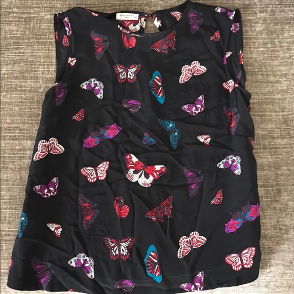Equipment Pink Sleeveless Blouse with Butterfly Print - Picture 1 of 1